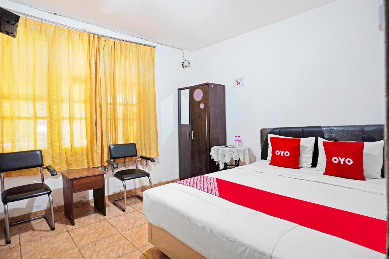 Hotel OYO 91390 Kost Grand Royal Elite Surabaya Exterior foto